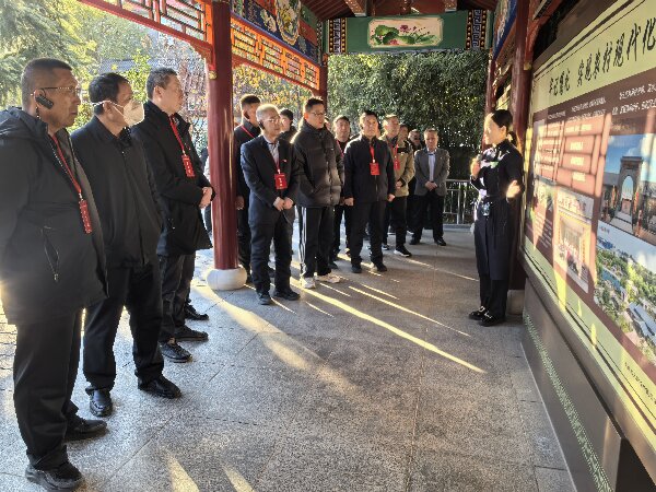 微信图片_20251124140445_106_216.jpg 微信图片_20251124140445_106_216.jpg